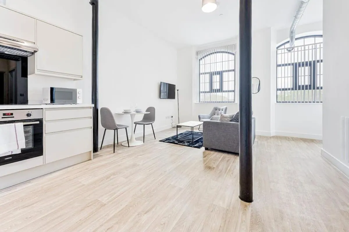 Modern 1 Bedroom Apartment In Central Nottingham
